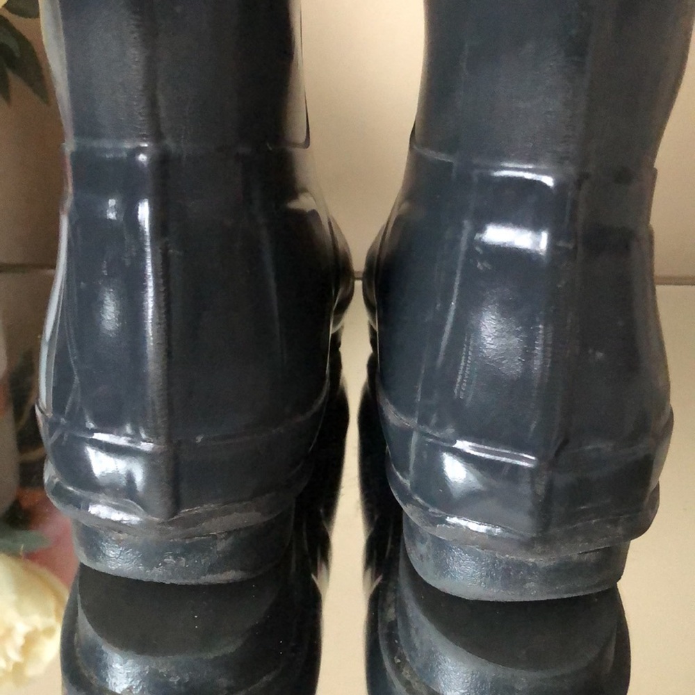 HUNTER Original Short' Gloss Rain Boots - Picture 3 of 8